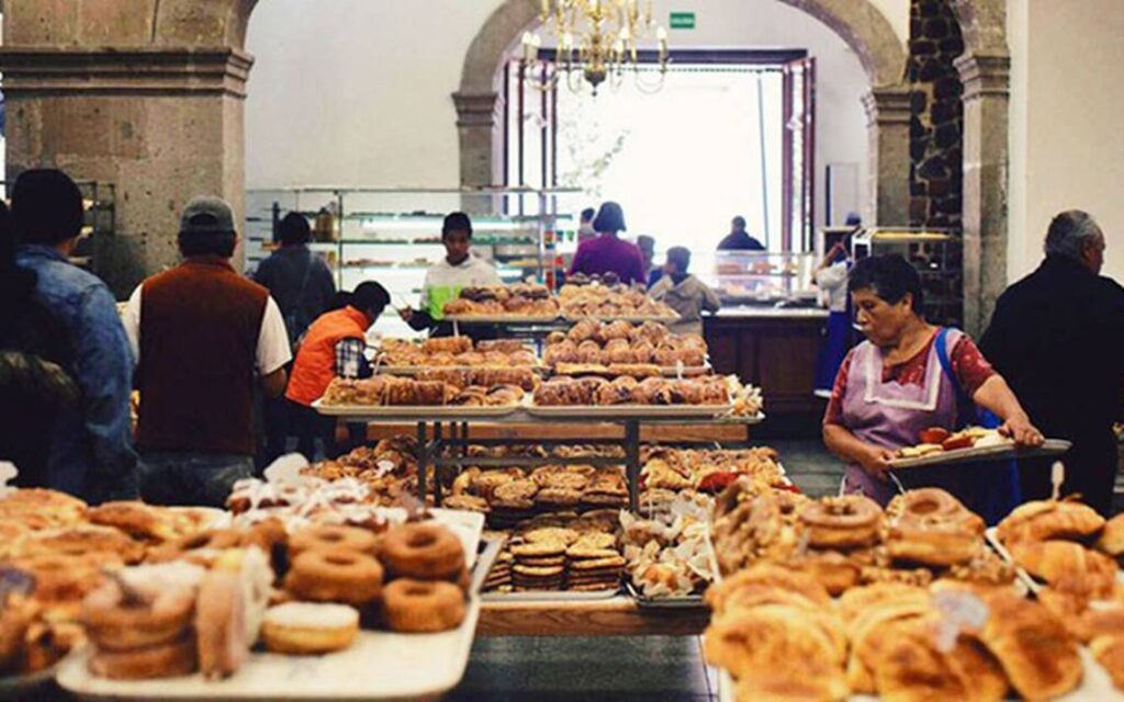 Panaderías de León incursionan en la venta de productos por aplicaciones 