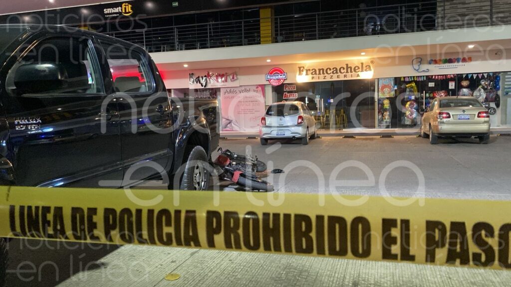 Atacan a balazos a joven motociclista en la Plaza Mandarinas, León
