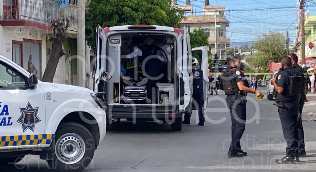 Balean a hombre mientras caminaba por la calle en la colonia San Marcos