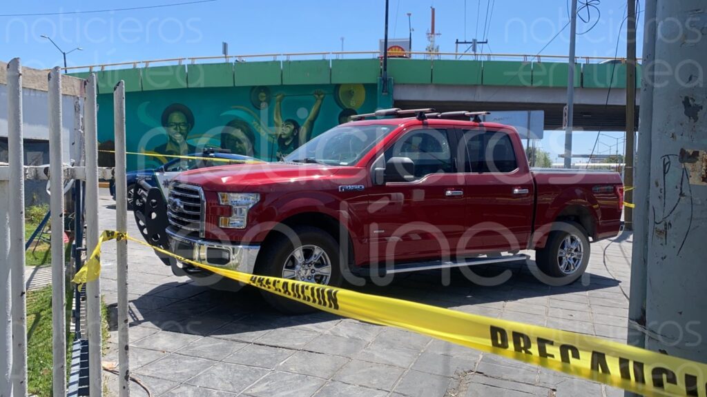 Conductor atropella y mata a un hombre en el bulevar San Juan Bosco