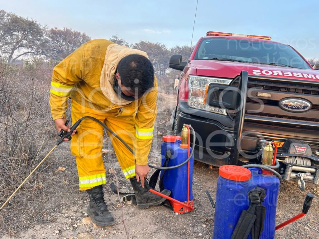 Incendio en Mesa de la Virgen consume más de 100 hectáreas de pastizal