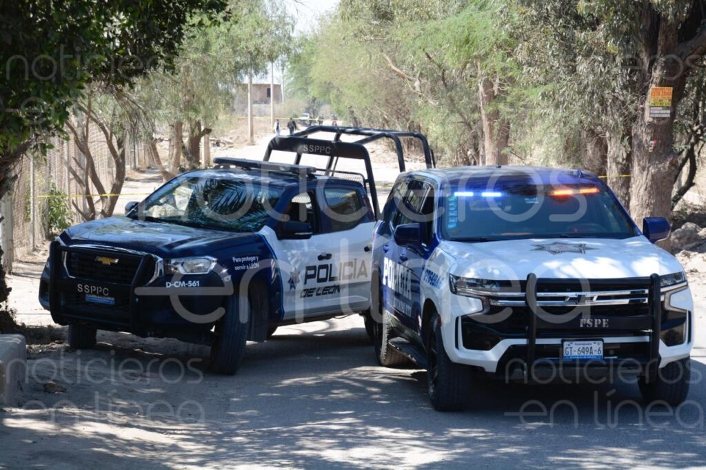 León: Localizan bolsas con restos humanos detrás de una finca abandonada