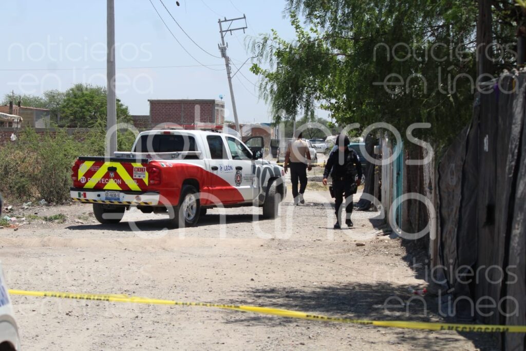 Hallan cuerpo enterrado con cal en la comunidad Muralla La Sandía