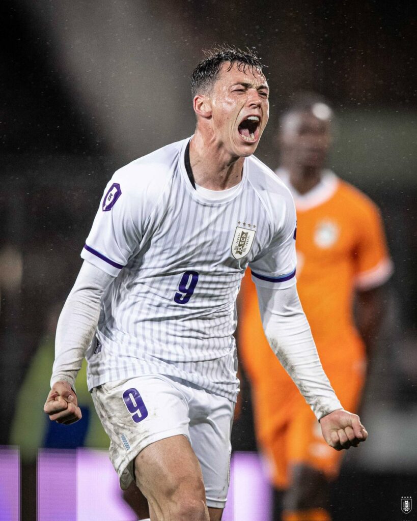 Federico Viñas pelea el título de goleo individual 