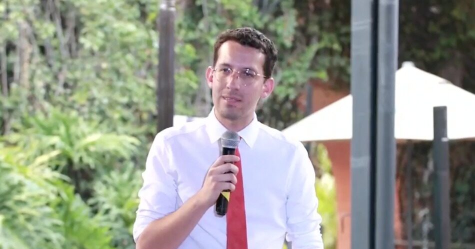 Propone Juan Pablo Delgado un tranvía y teleféricos en León