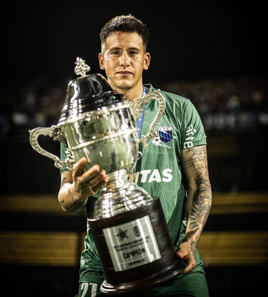 León estaría interesado en fichar a Sebastián Lentinelly 