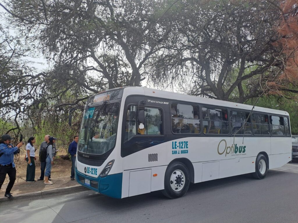 Ya circulan las nuevas rutas exprés en León