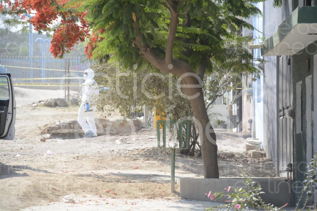 Matan a "El Negro" frente a su hijo en la colonia Lomas de la Selva