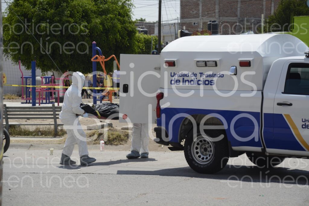 Muere mujer atropellada por un tráiler en Valle del Maguey