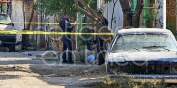 Asesinan a mujer en su propia casa en la colonia Santa Ana AC