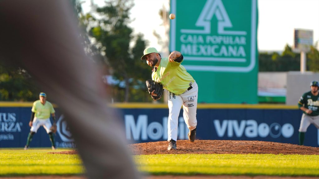 ¡Otra vez! Barren a los Bravos de León en casa