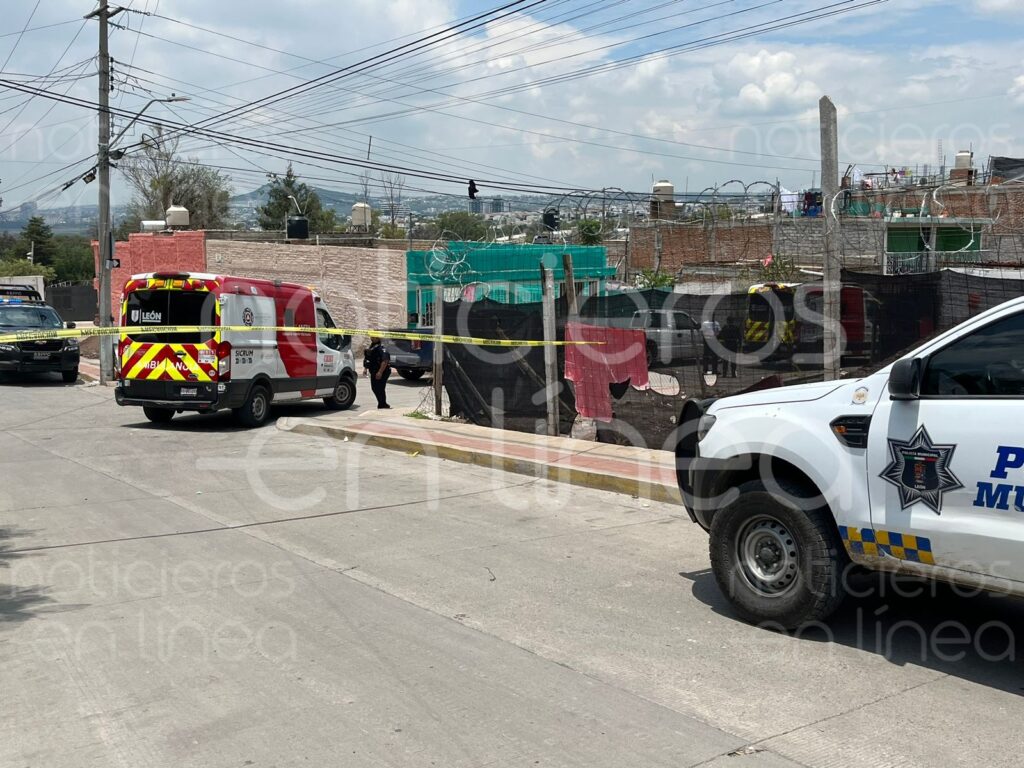 Balean a hombre en situación de calle en la colonia Arboledas de los Castillos