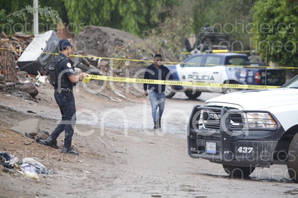 Hallan cuerpo decapitado y embolsado en El Valladito