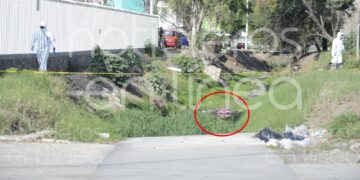 Hallan cadáver de una mujer en arroyo de la colonia Killian