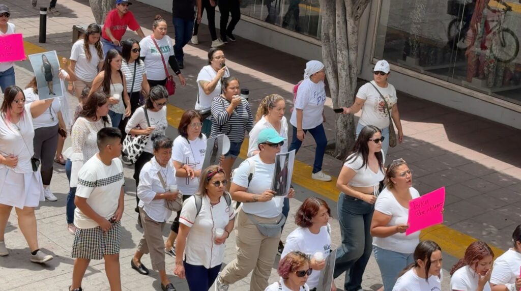 Exigen familiares de Milagros no se postergue audiencia para dictar sentencia a presunto feminicida 