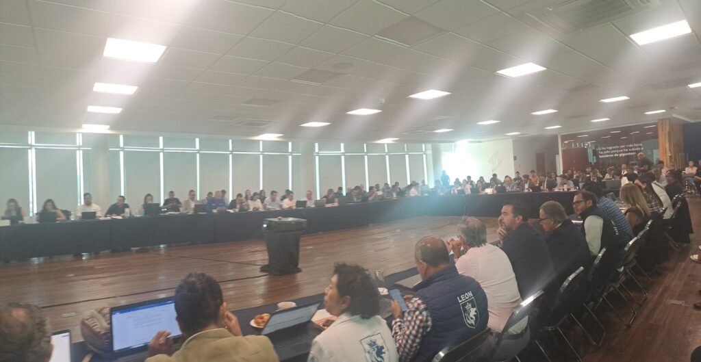 Cuestionan logros en materia de seguridad previo al tercer informe