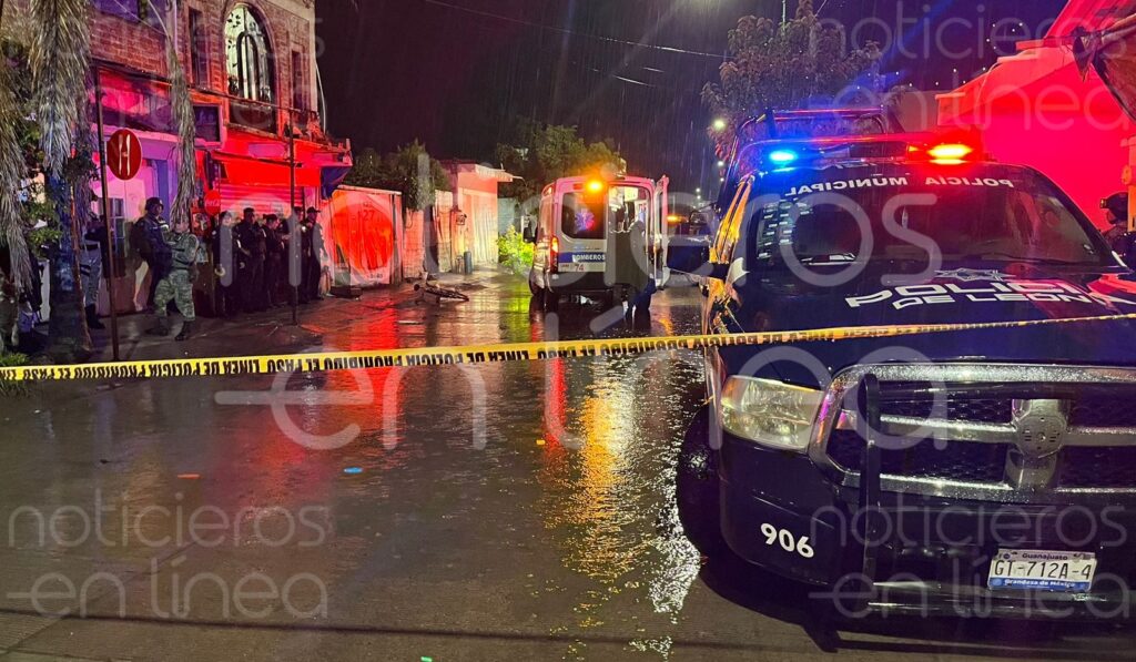 Balean a 'El Fercho' en Paseo de las Torres; está grave