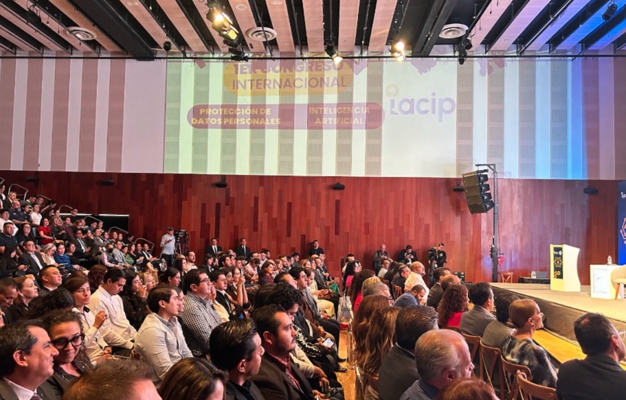 Advierte presidenta del IACIP riesgos de eliminar organismos autónomos