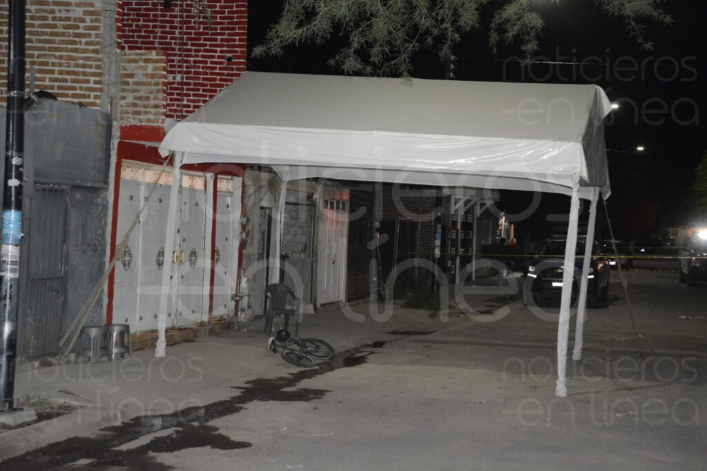 Ataque armado durante el novenario de Fernanda; hay 5 heridos y un muerto