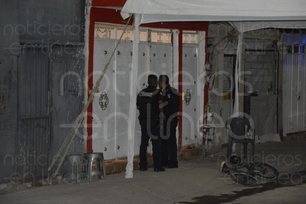 Ataque armado durante el novenario de Fernanda; hay 5 heridos y un muerto