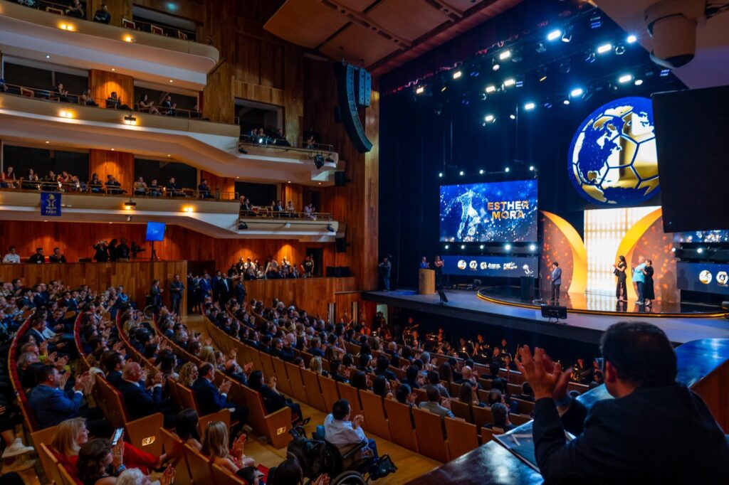 ¡Noche mágica! Celebran Investidura del Salón de la Fama en León 