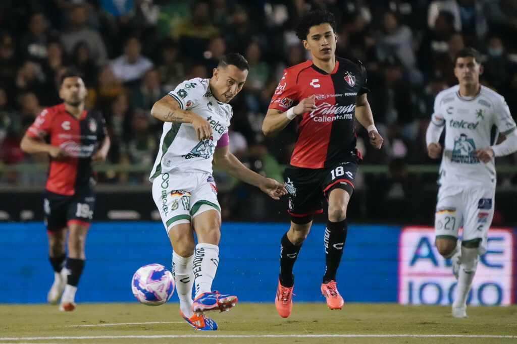 'La Fiera' y los rojinegros del Atlas no se hacen daño 