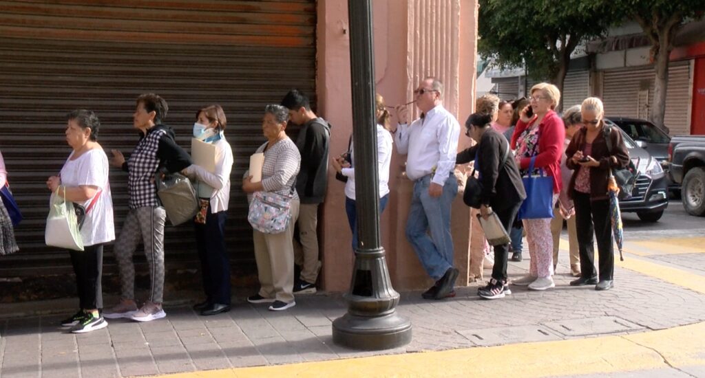 Hay desinformación sobre la edad para inscribirse a la 'Pensión Mujeres del Bienestar'