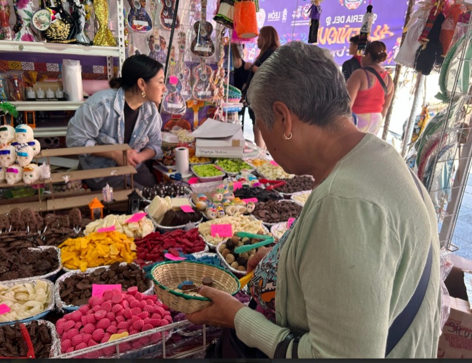 ¿Hasta cuándo estará la Feria del Alfeñique en León?