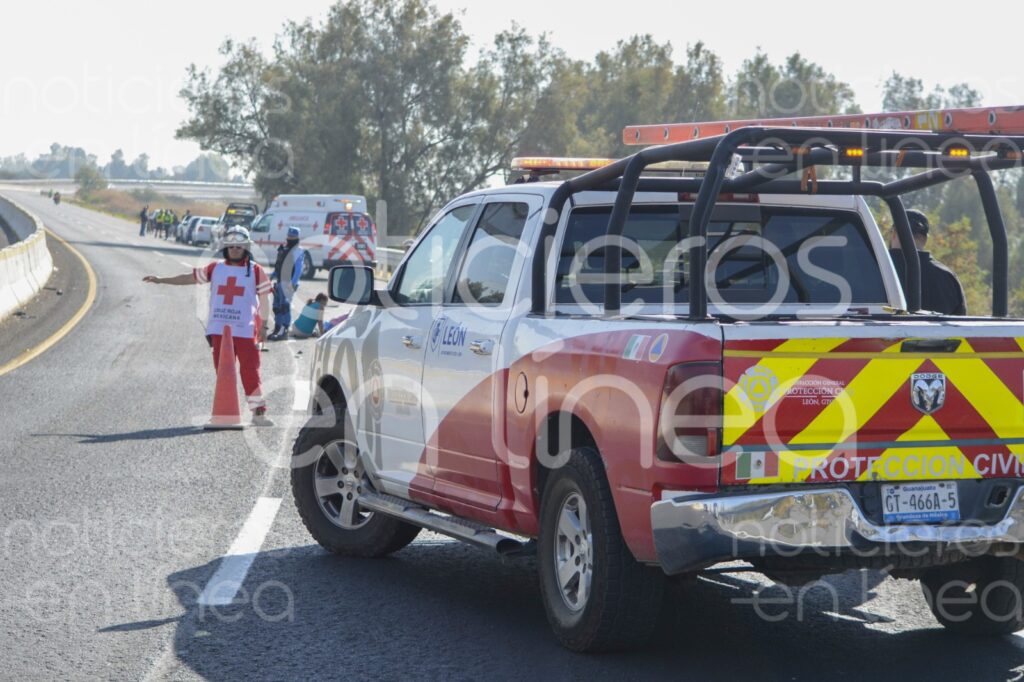 Motociclista se dirigía a su trabajo y muere en la carretera León-Salamanca