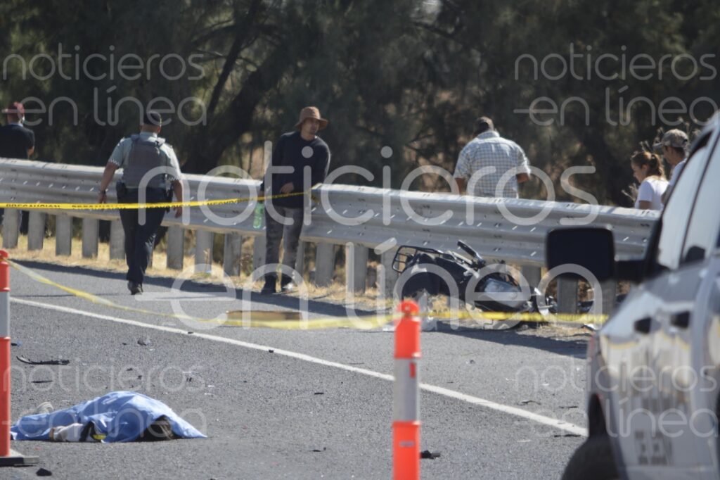 Motociclista se dirigía a su trabajo y muere en la carretera León-Salamanca