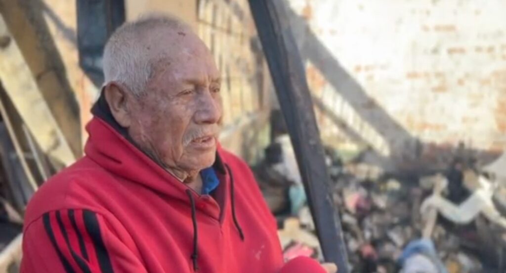 Milagro en Navidad: Sobreviven a incendio por pirotecnia en León