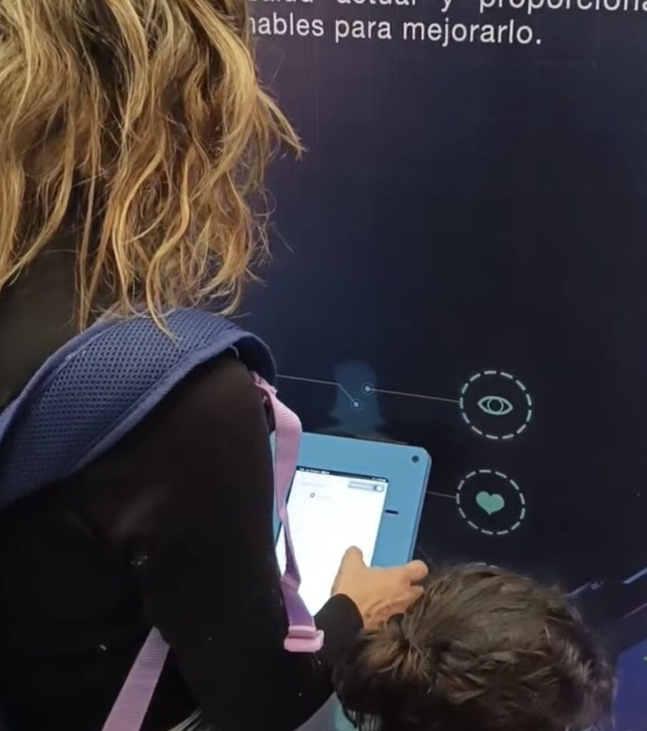 Conoce a tu 'yo ideal' en la Feria de León con Inteligencia Artificial guanajuatense