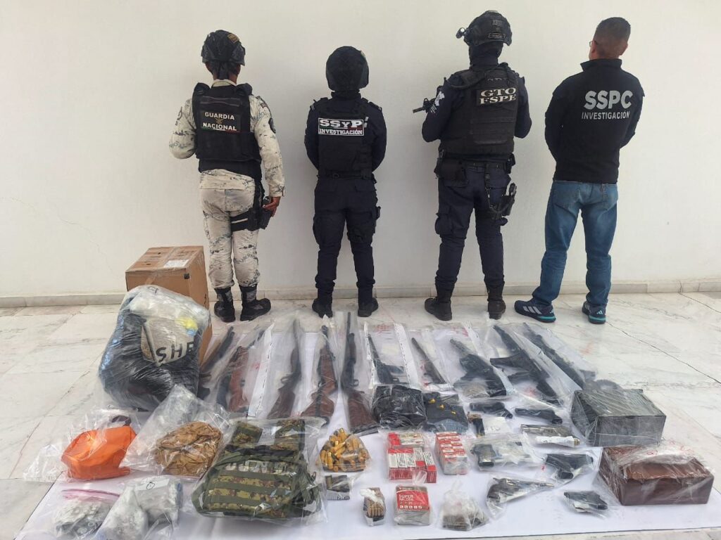 Decomisan arsenal mientras León sufre la jornada más violenta del año