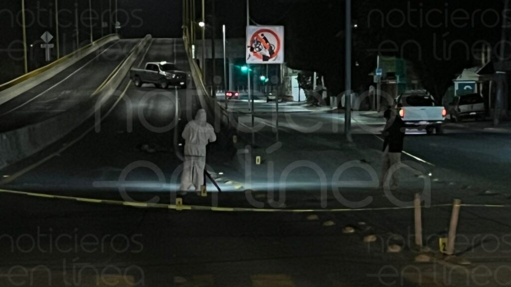 Muere ciclista en León; conductor huye tras atropellarlo