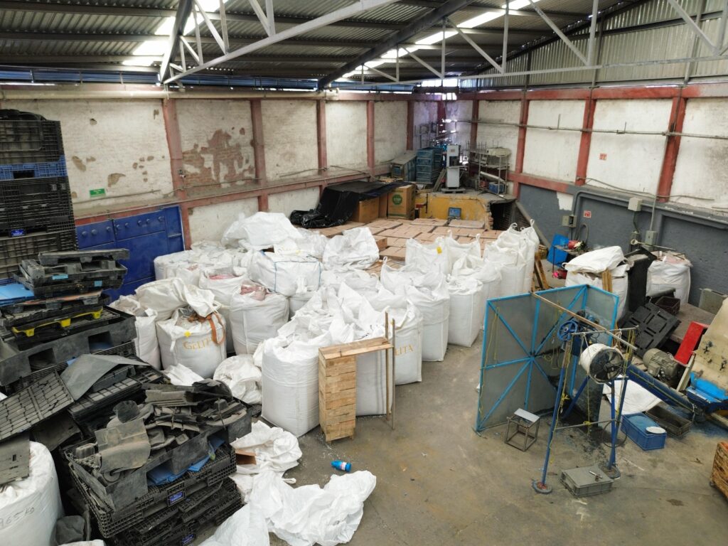 León: Aseguran mercancía robada por 1 millón de pesos en una bodega