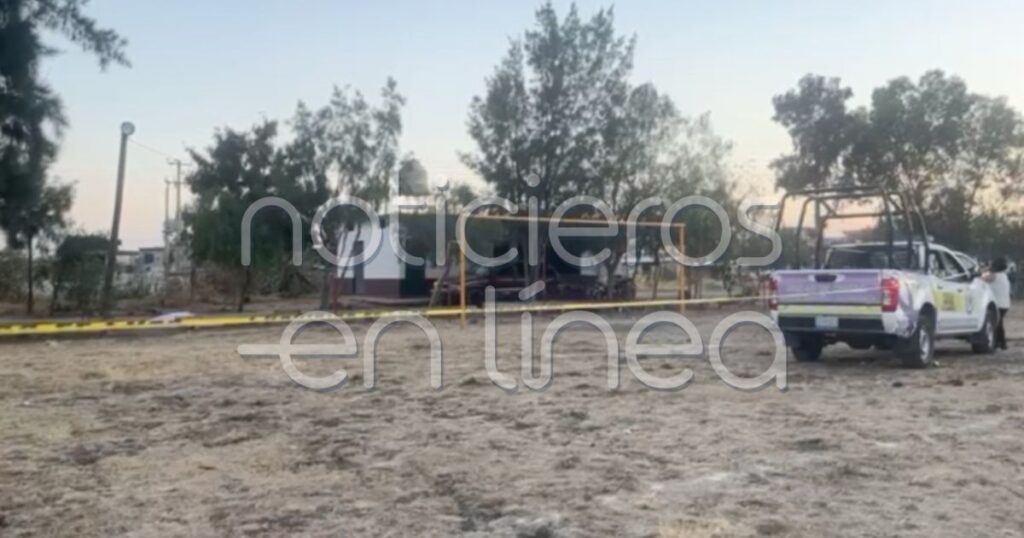 Los asesinan en pleno campo de fútbol en Salamanca, Guanajuato