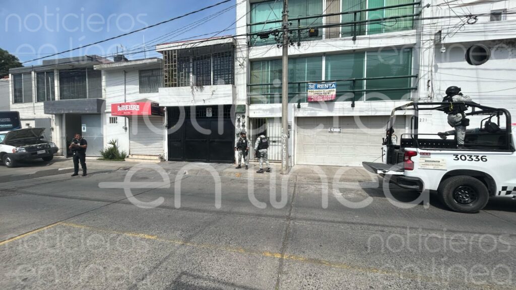 ¡Balazo por no traer dinero! Mujer se salva de asalto en León