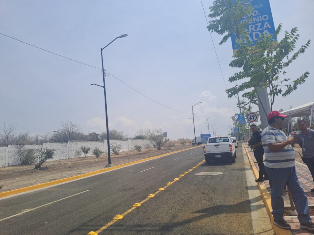 Abren circulación en nuevo bulevar Eugenio Garza Sada en León