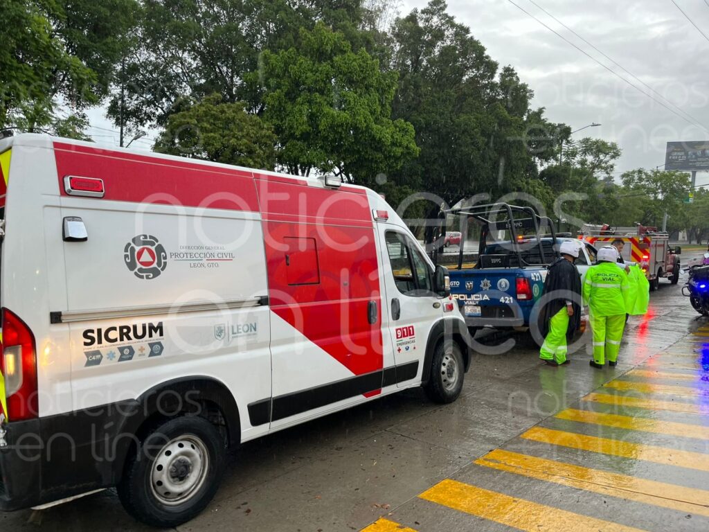 León: Pensaron que intentaba lanzarse al Malecón del Río… solo iba a misa