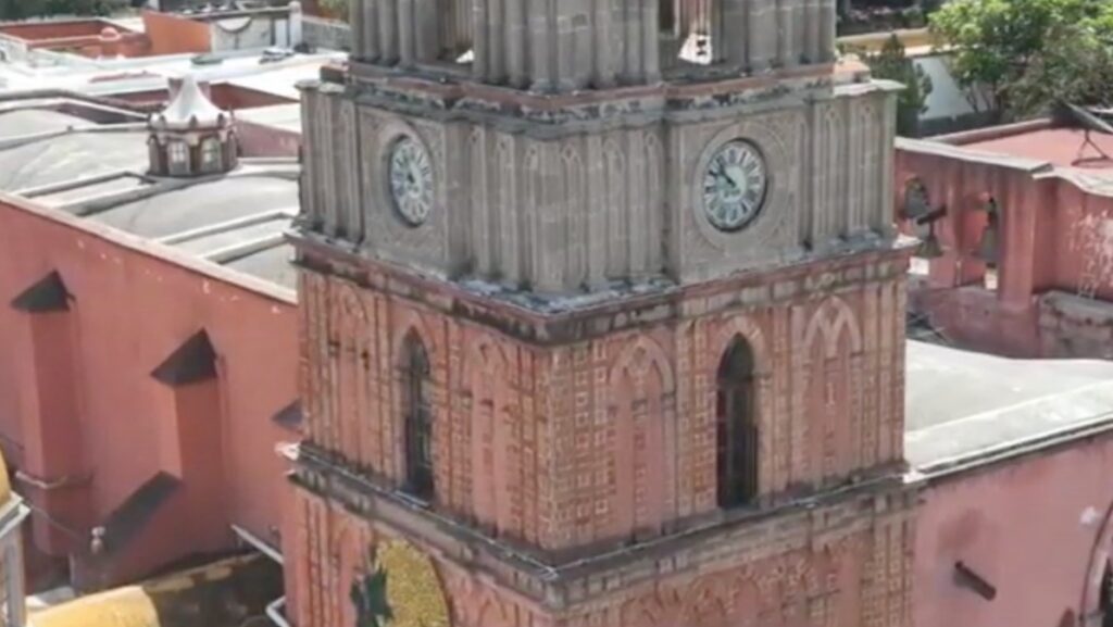 El reloj que nunca se detiene en San Miguel de Allende; 125 años dando la hora
