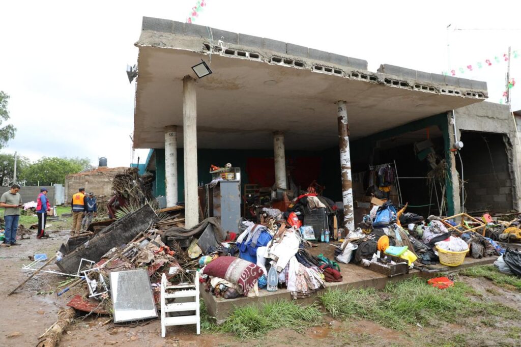 "No están solos"; extienden apoyos de manera indefinida para familias afectadas en Ocampo